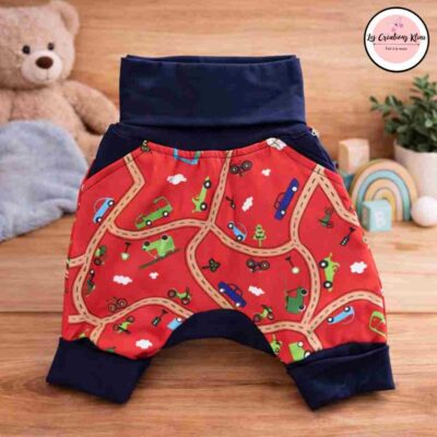 Short Harem Évolutif avec Poches