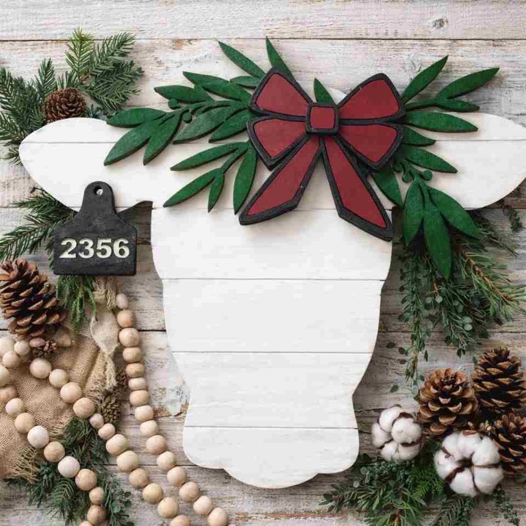 Tête de vache en bois décorative