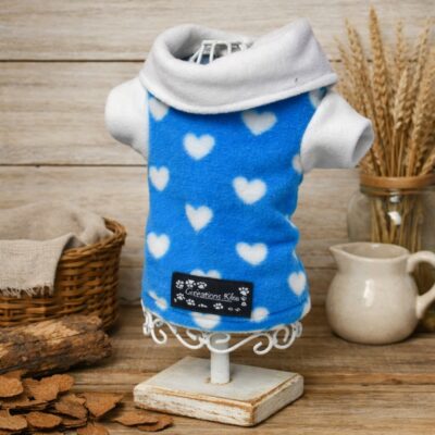 Chandail pour Chien – Collet Bleu & Cœur Blanc